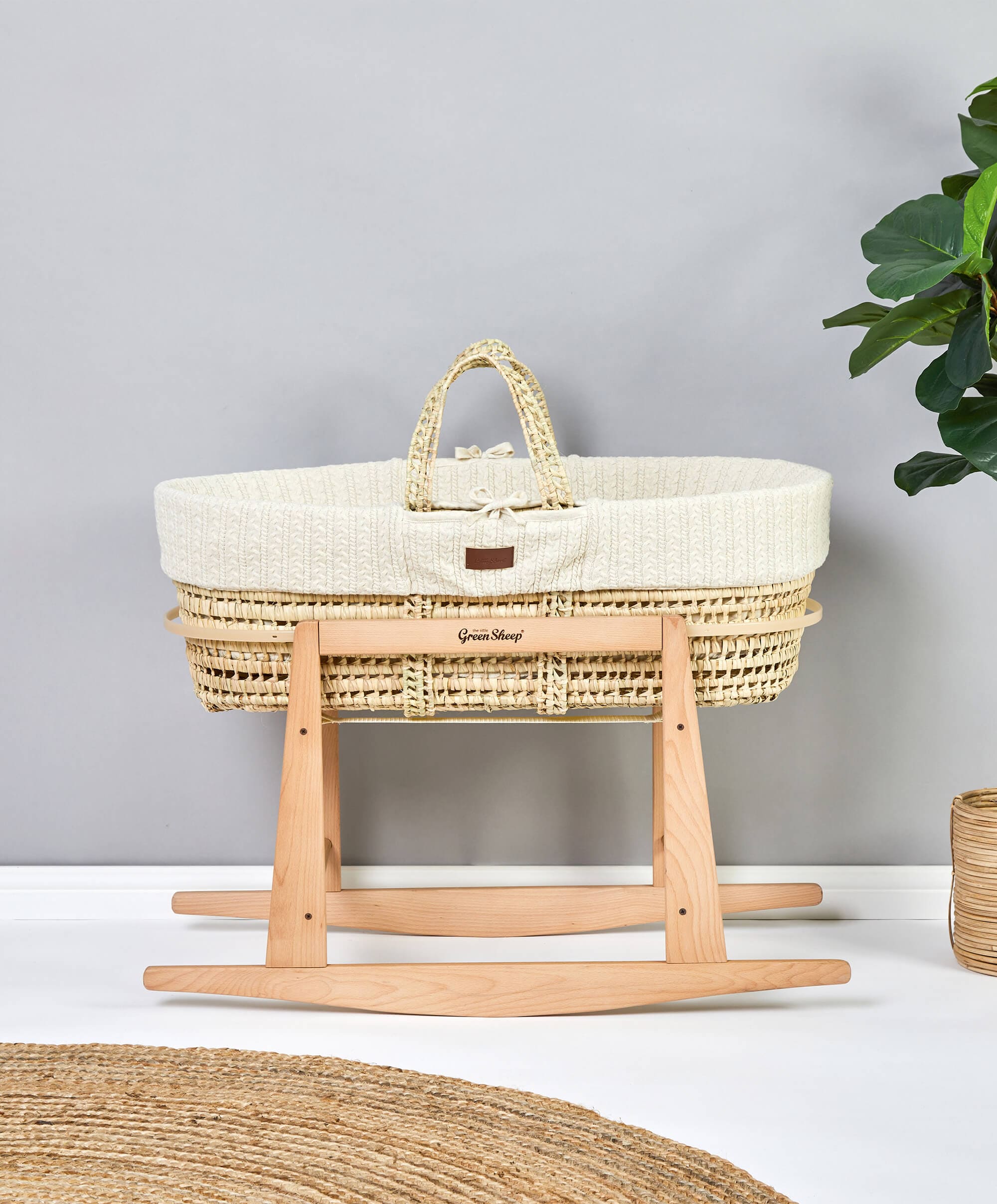 Wicker moses basket cheap with stand