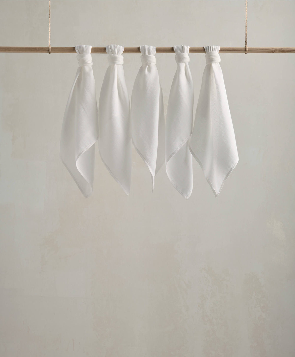 White muslin hot sale cloths