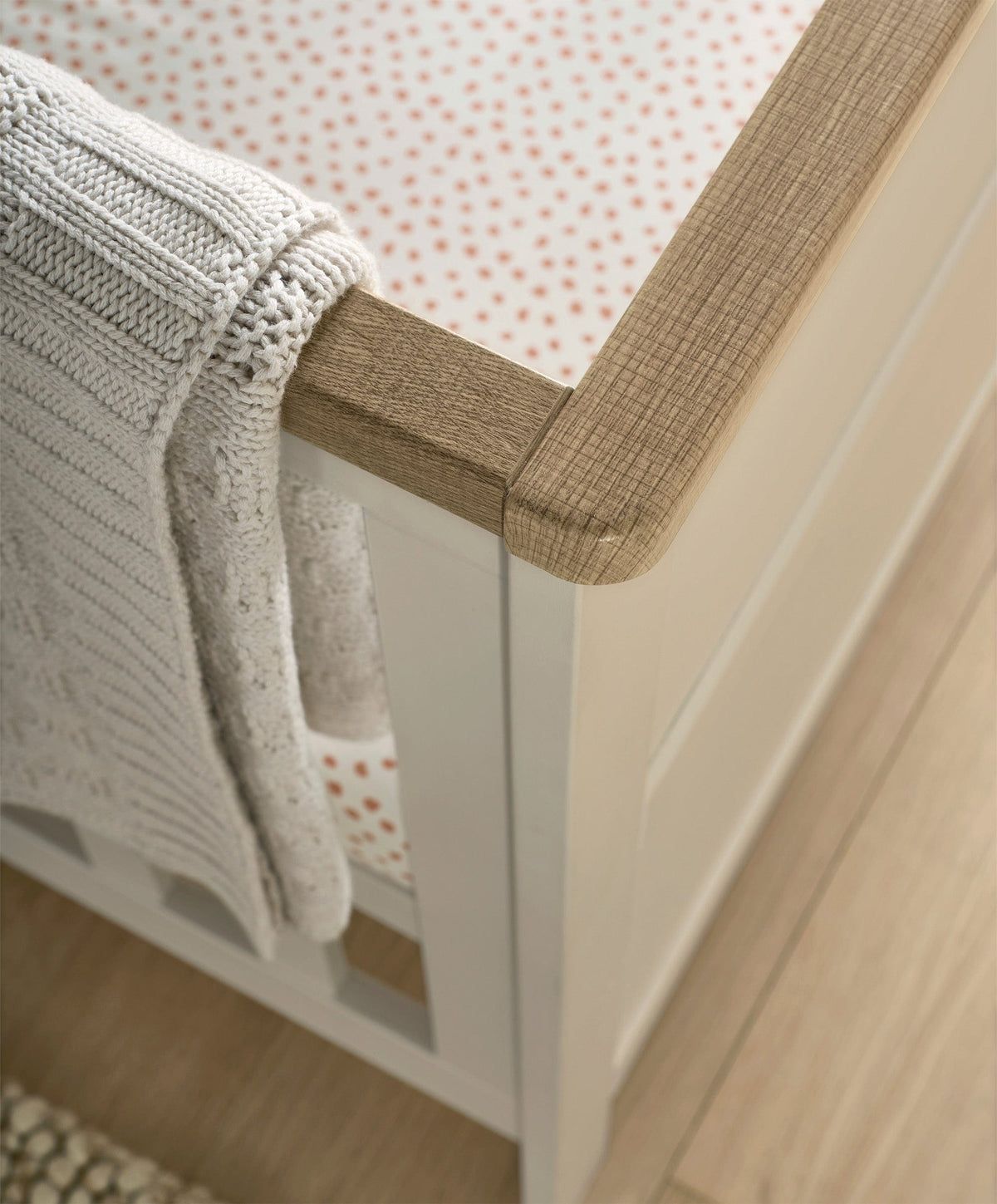 Wedmore 2 Piece Cotbed Set with Dresser Changer Pebble Grey Mamas Papas IE