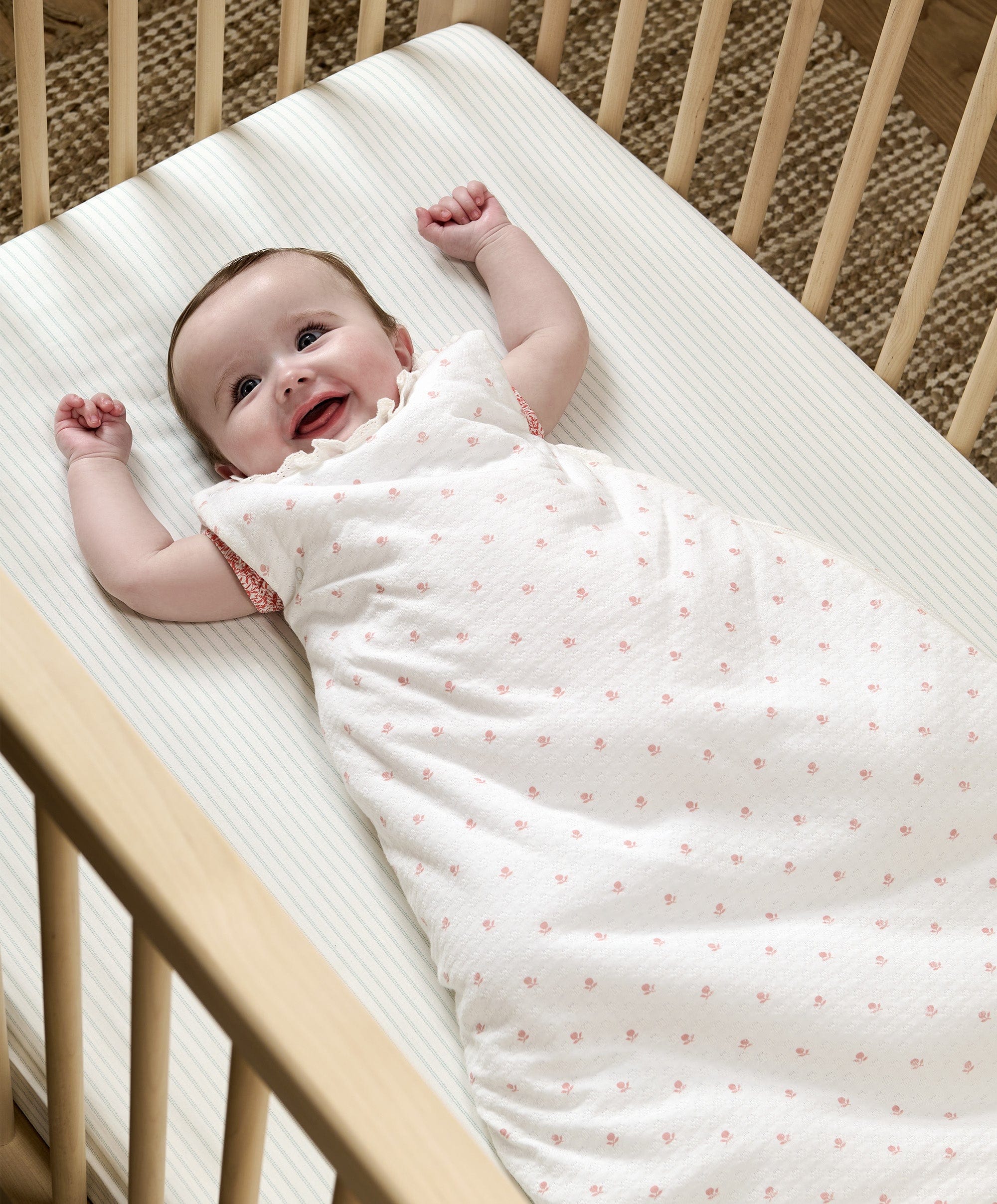 Laura ashley crib hot sale bedding