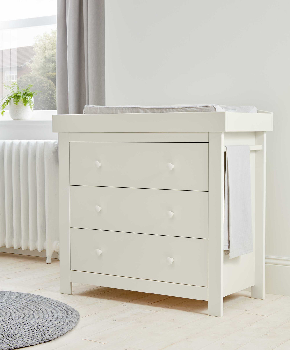 White 2024 changing dresser