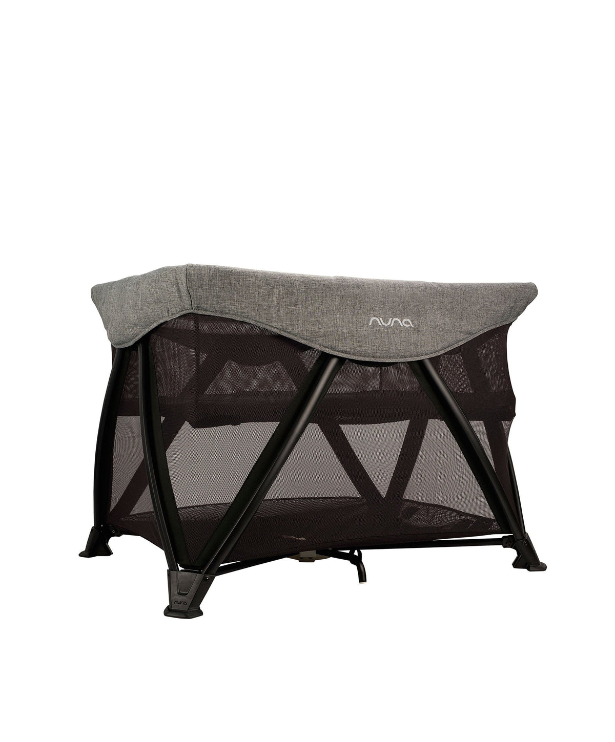 Nuna store baby cot